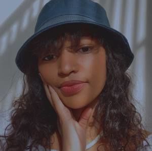 Meet your Posher, Carmen